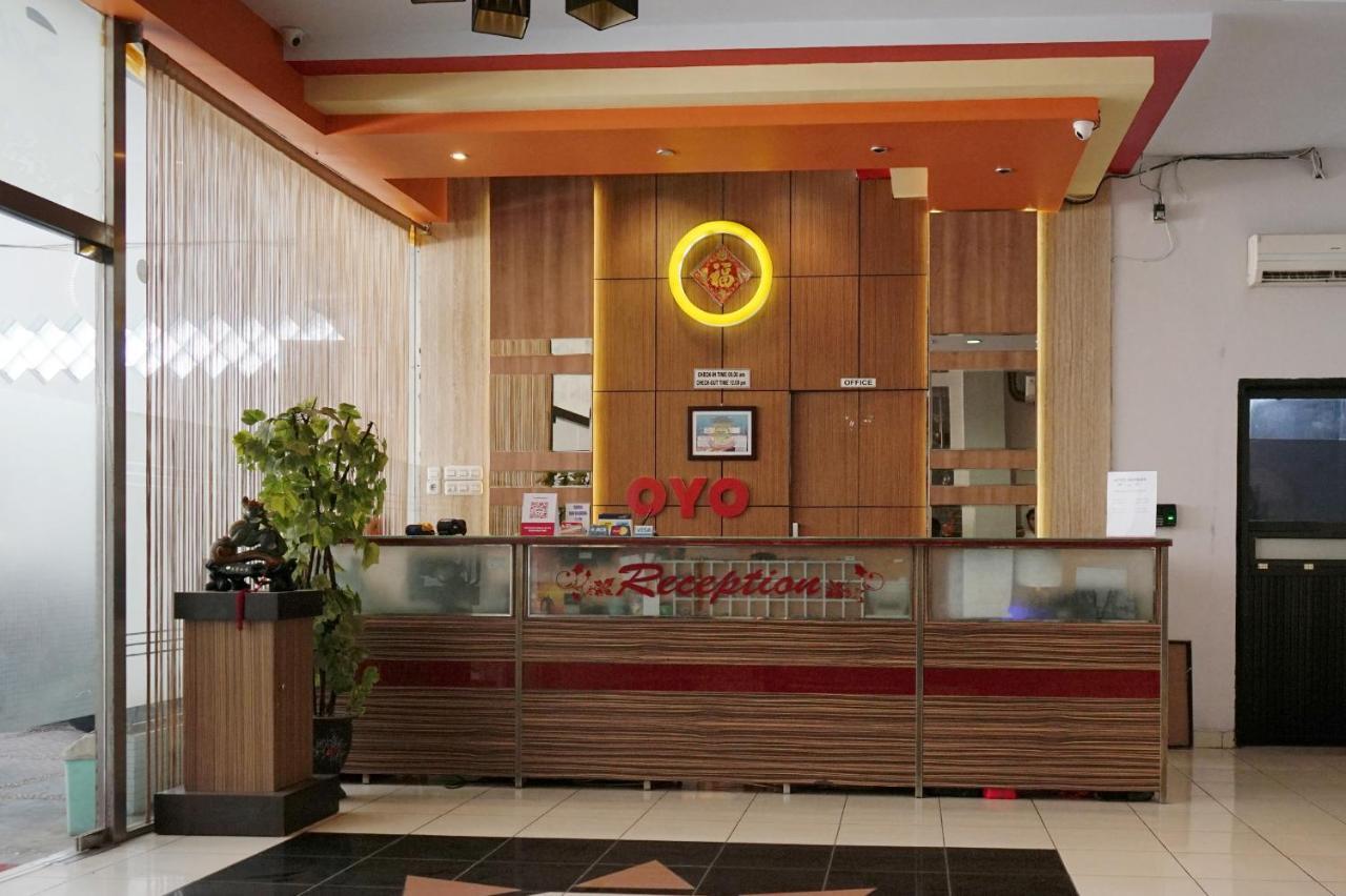 OYO 2291 Hotel Bahagia Makassar Bagian luar foto