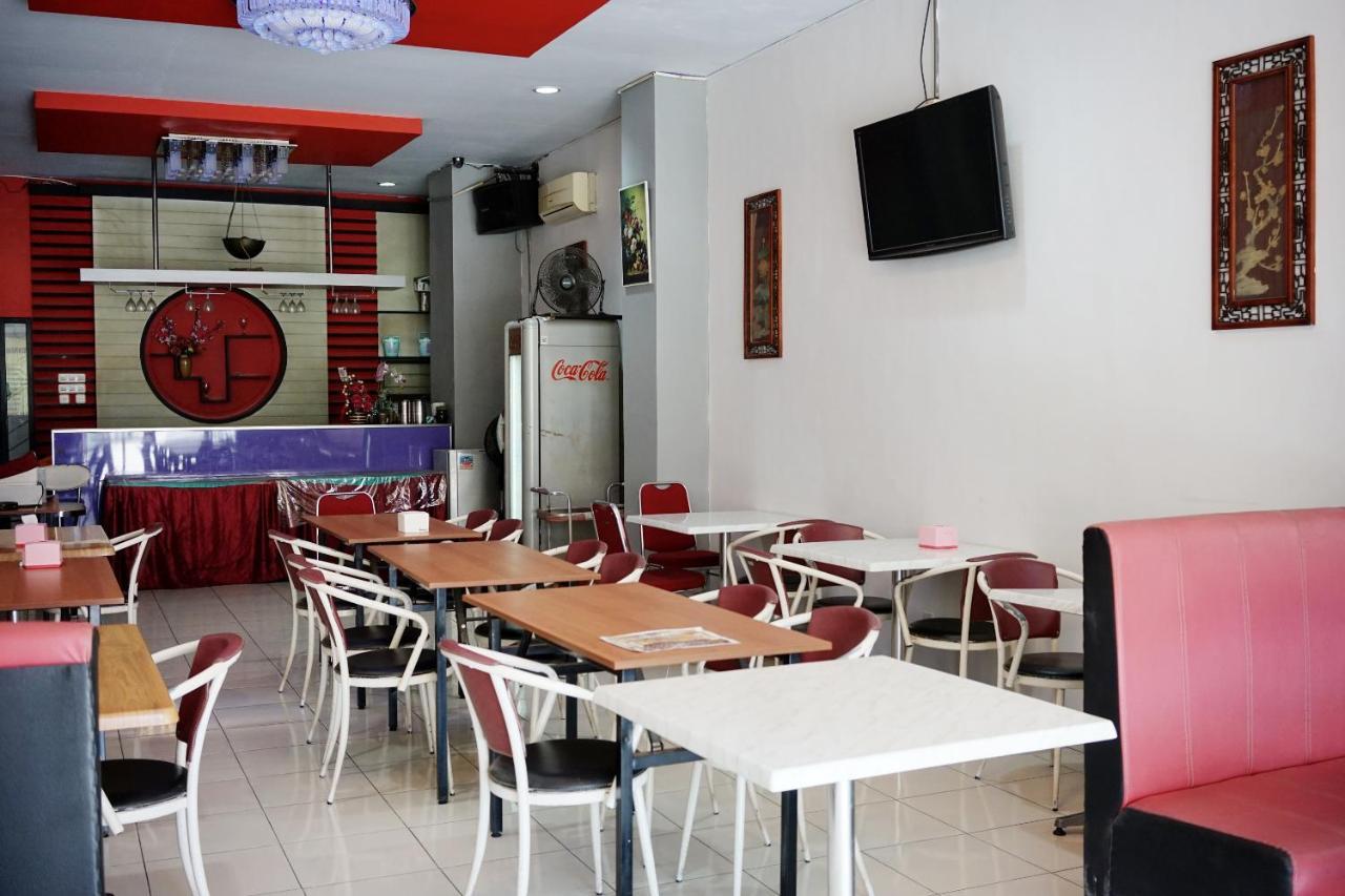 OYO 2291 Hotel Bahagia Makassar Bagian luar foto