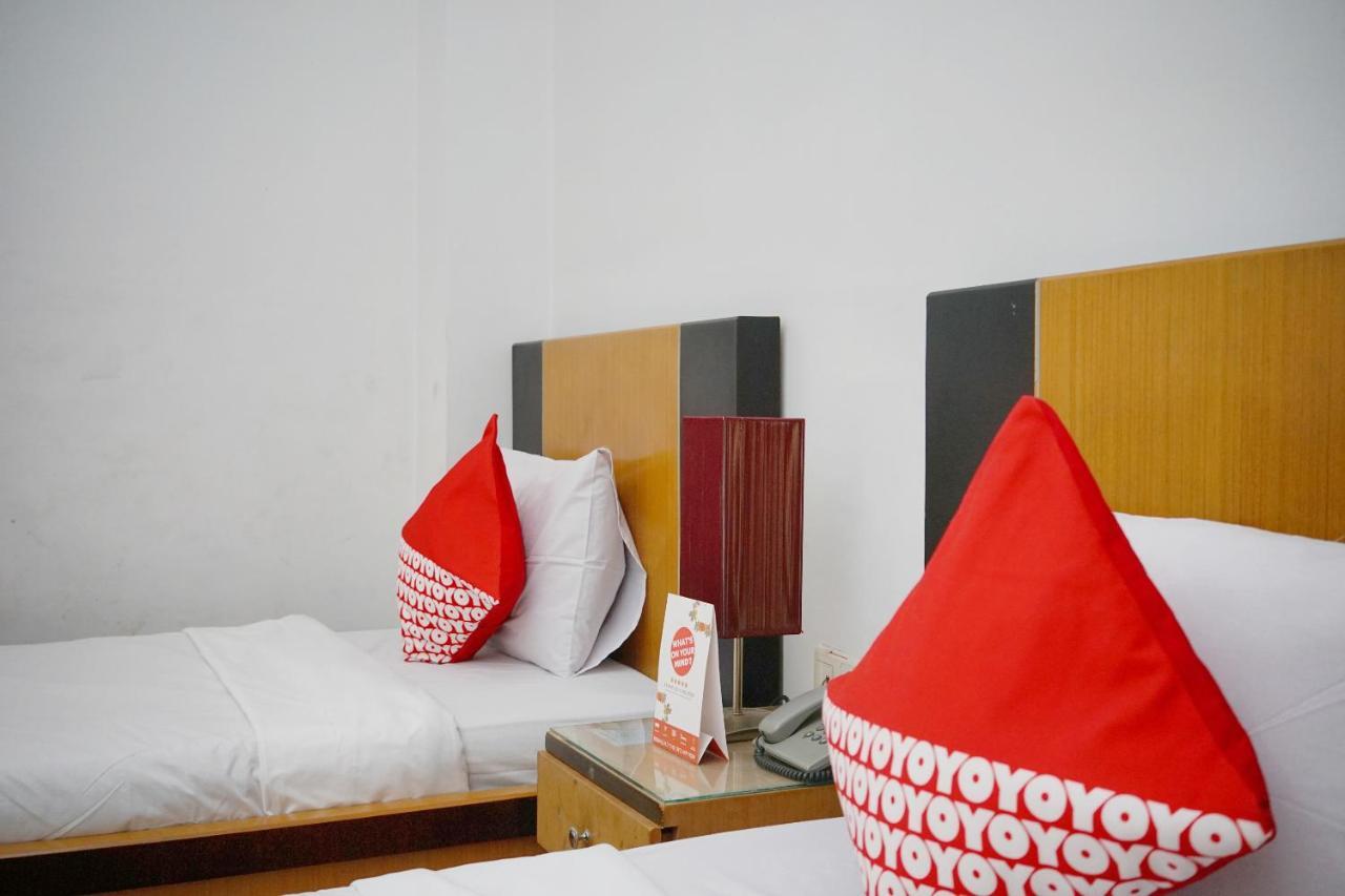 OYO 2291 Hotel Bahagia Makassar Bagian luar foto
