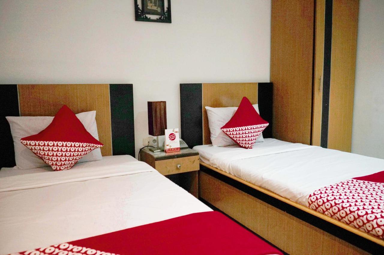 OYO 2291 Hotel Bahagia Makassar Bagian luar foto