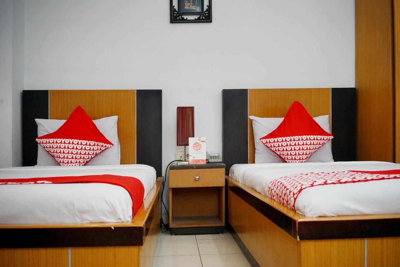 OYO 2291 Hotel Bahagia Makassar Bagian luar foto